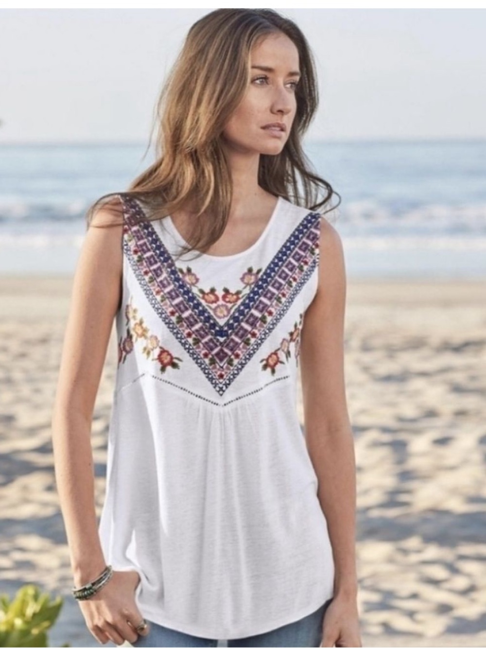 Sundance White Sleeveless Tank with Colorful Embroidered Neckline